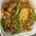 Best House Lo Mein 本楼捞面 in South Euclid, OH